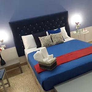 5 Cupole Apartment Palermo