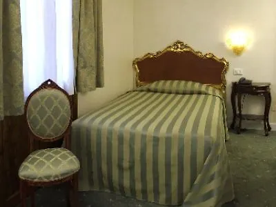 Hotel Locanda Canal Venedig