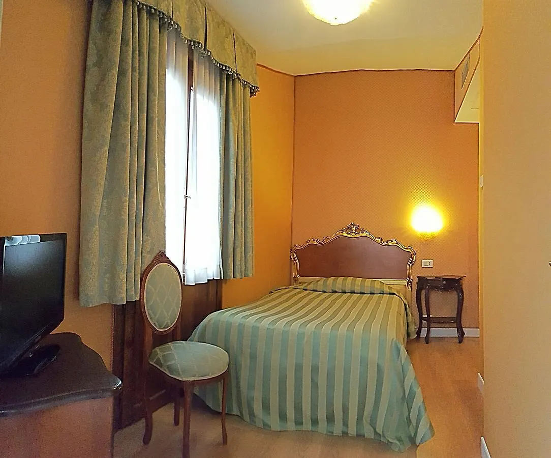 Hotel Locanda Canal Venedig