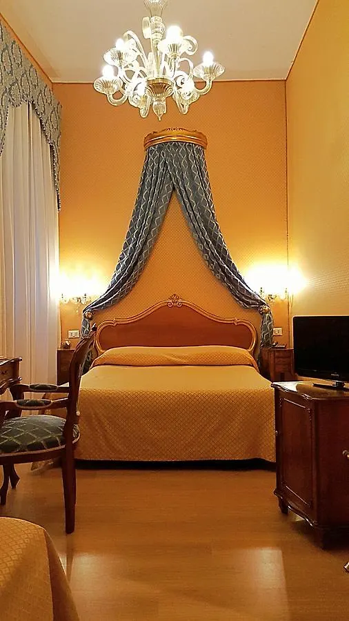 ***  Hotel Locanda Canal Venedig Italien