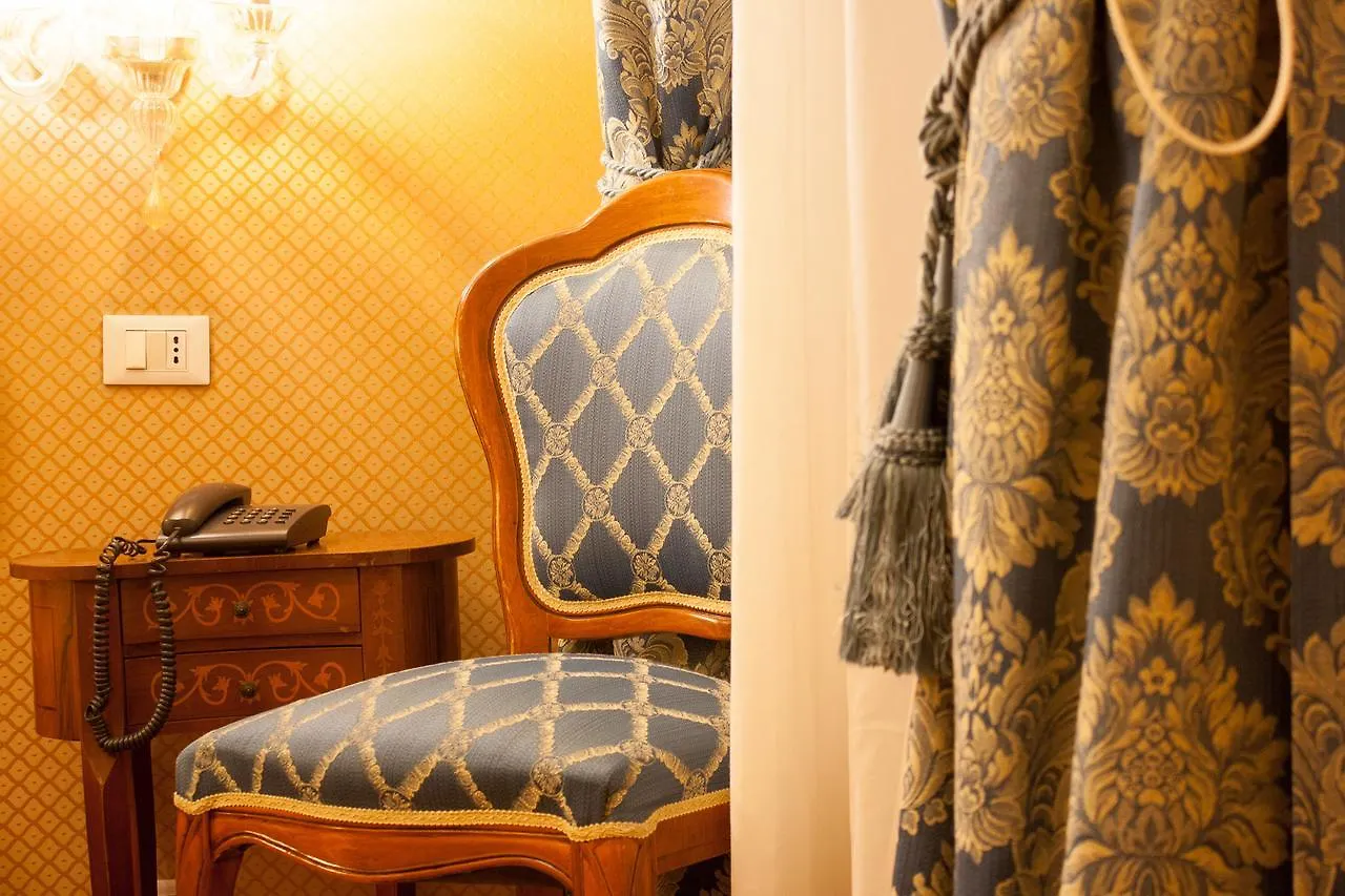 Hotel Locanda Canal Venedig