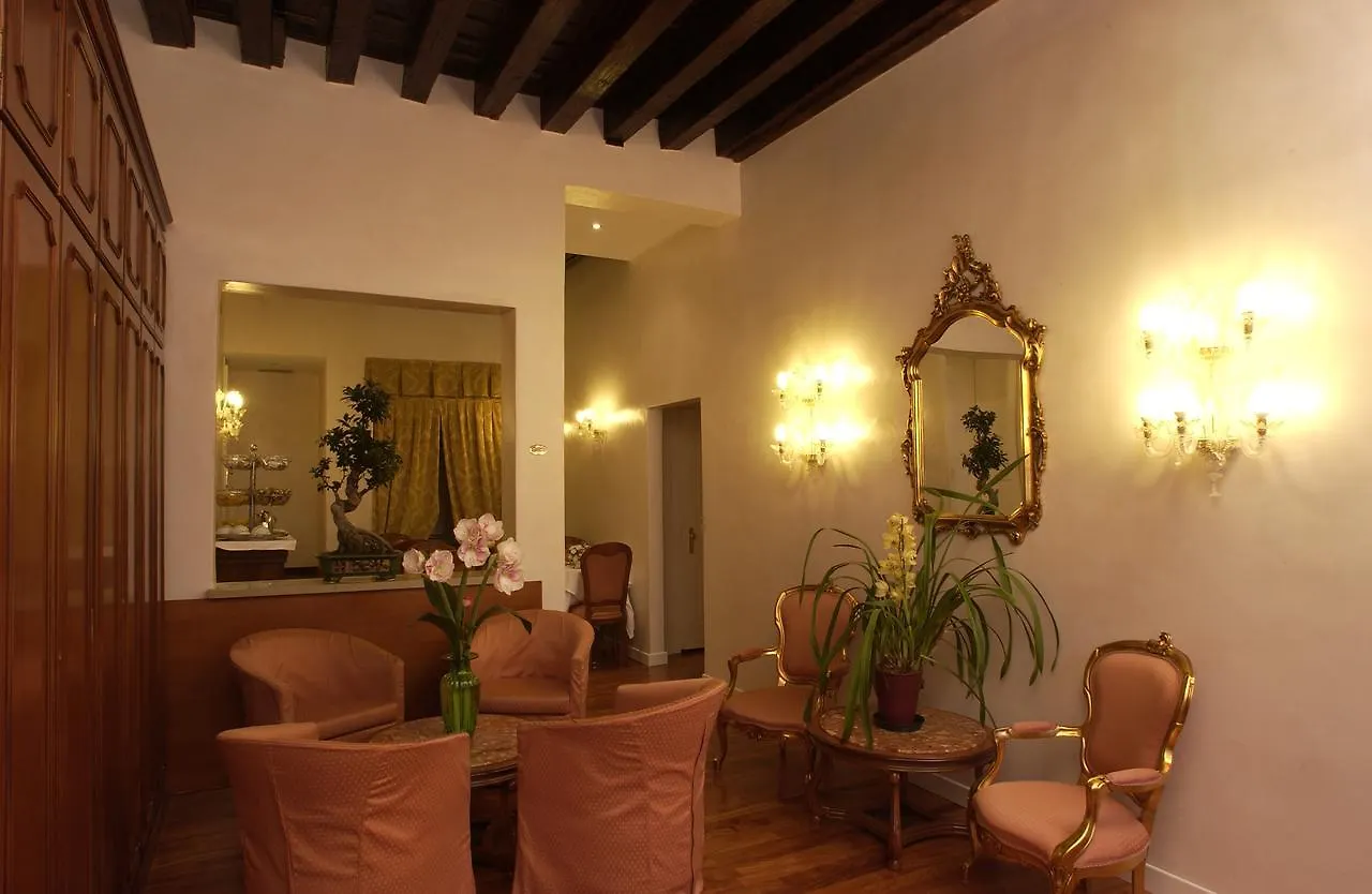 Hotel Locanda Canal Venedig