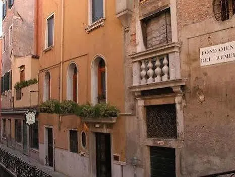 Hotel Locanda Canal Venedig