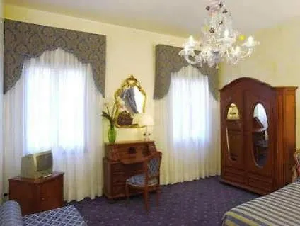 Hotel Locanda Canal Venedig