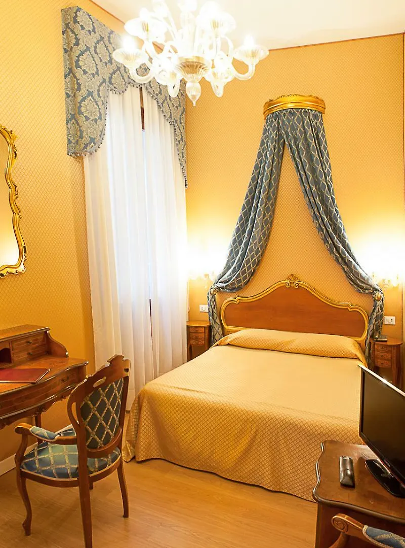 Hotel Locanda Canal Venedig